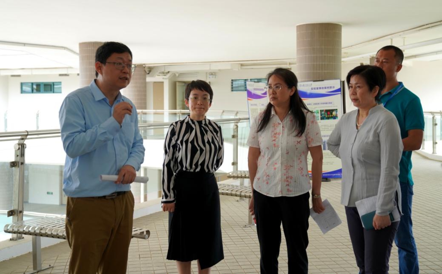 F:\PIC\2021.04.23实验室安全检查\04.jpg04 F:\PIC\2021.04.23实验室安全检查\04.jpg04