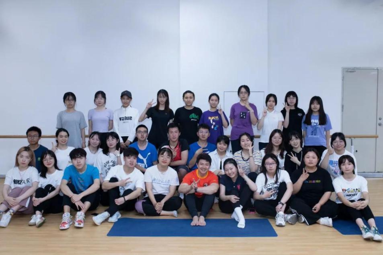 C:\Users\Administrator\Desktop\图片2_PS图片.jpg图片2_PS图片 C:\Users\Administrator\Desktop\图片2_PS图片.jpg图片2_PS图片