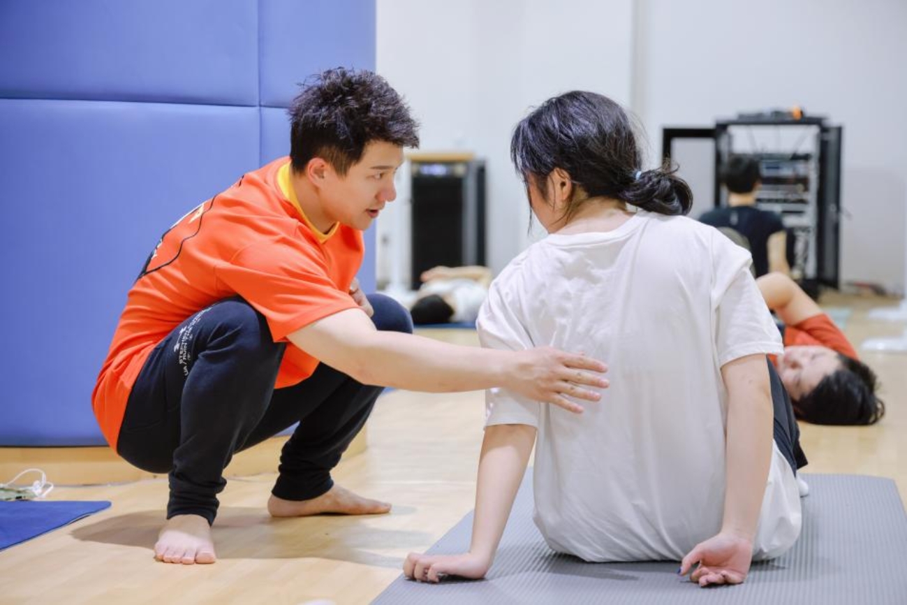 C:\Users\Administrator\Desktop\陈一冰专访\1.jpg1 C:\Users\Administrator\Desktop\陈一冰专访\1.jpg1